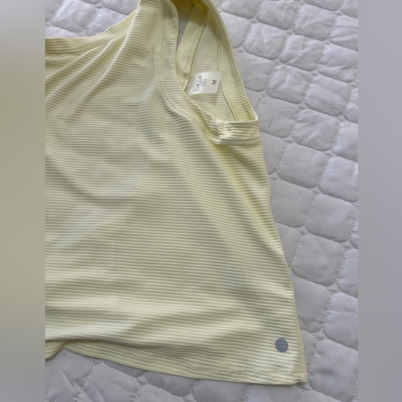 CALIA | Medium Crop Wrap Tie Tank | Pastel Yellow | Active Lounge - Picture 5 of 12